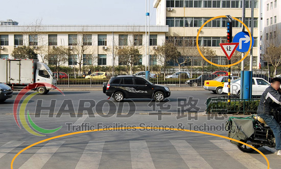 太陽(yáng)能爆閃燈